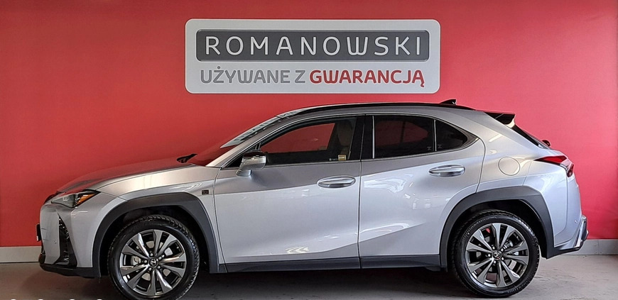 Lexus UX cena 184900 przebieg: 4091, rok produkcji 2023 z Kraków małe 529
